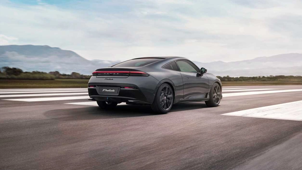 Sleek, fast back profile